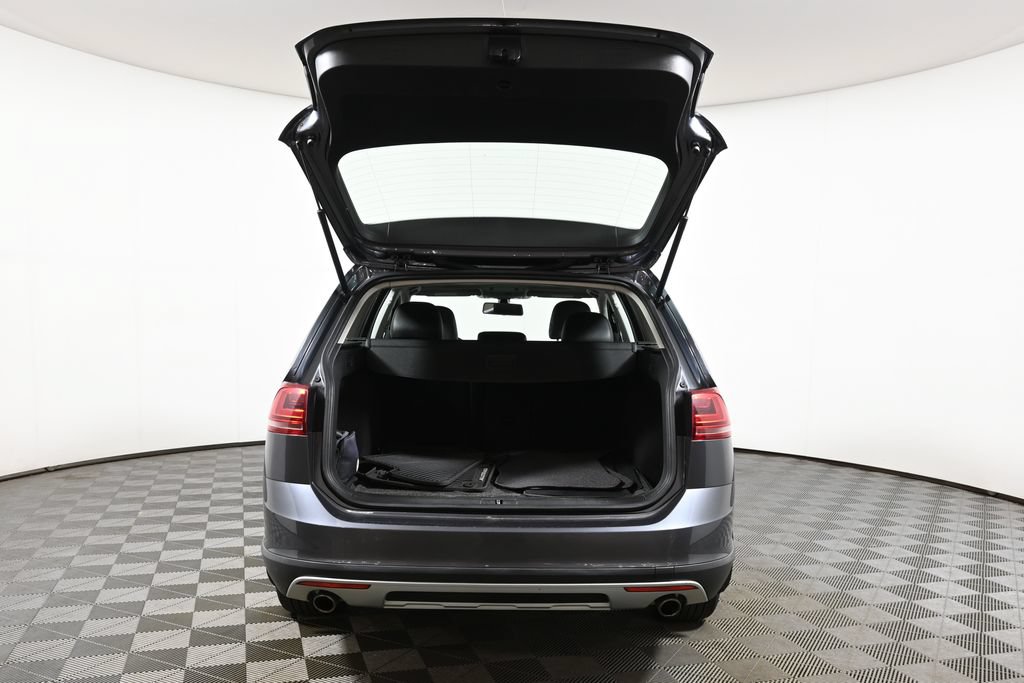 Used 2017 Volkswagen Golf Alltrack S AWD/4WD image 36