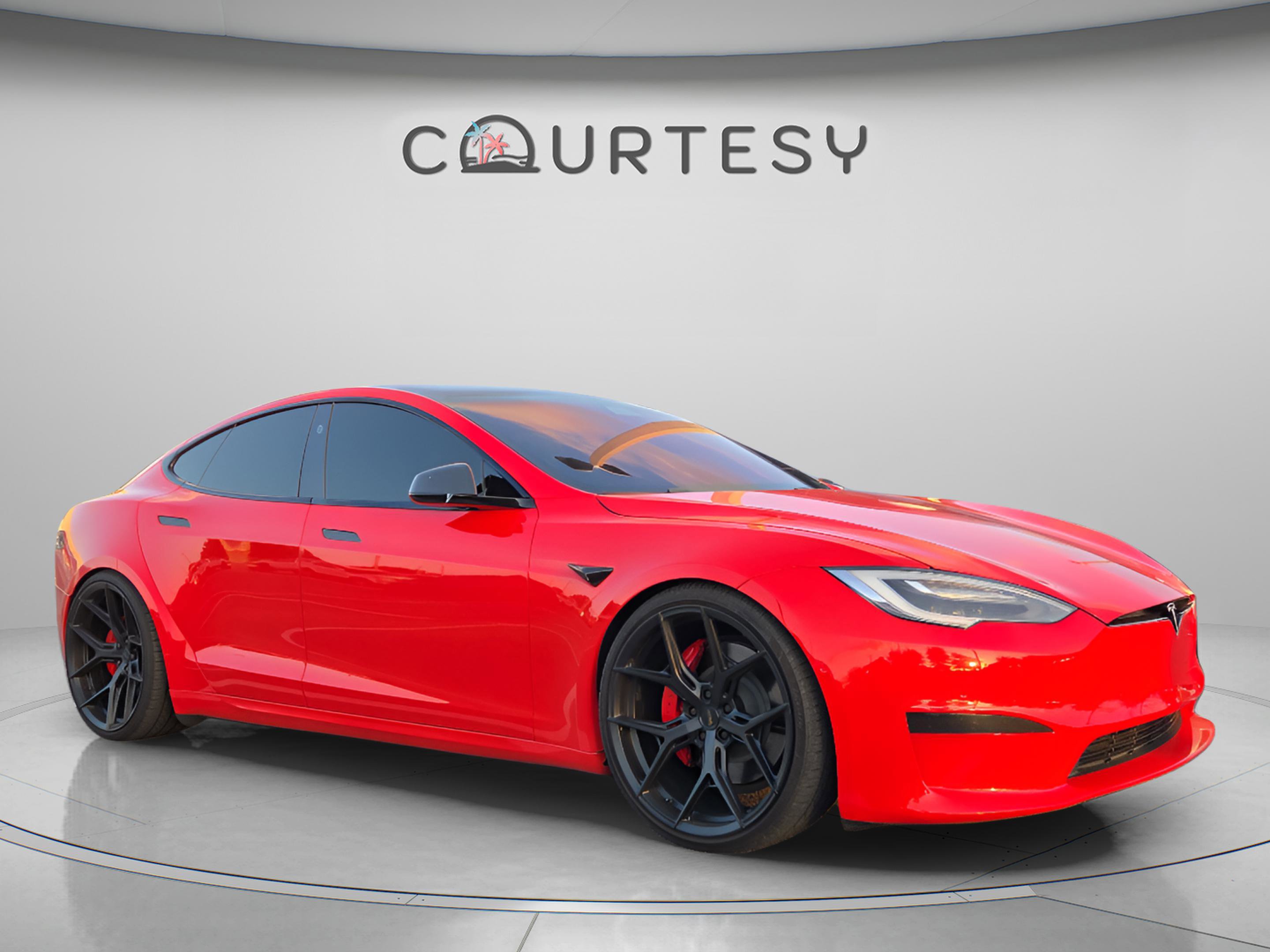 Used 2021 Tesla Model S Plaid AWD/4WD image 4