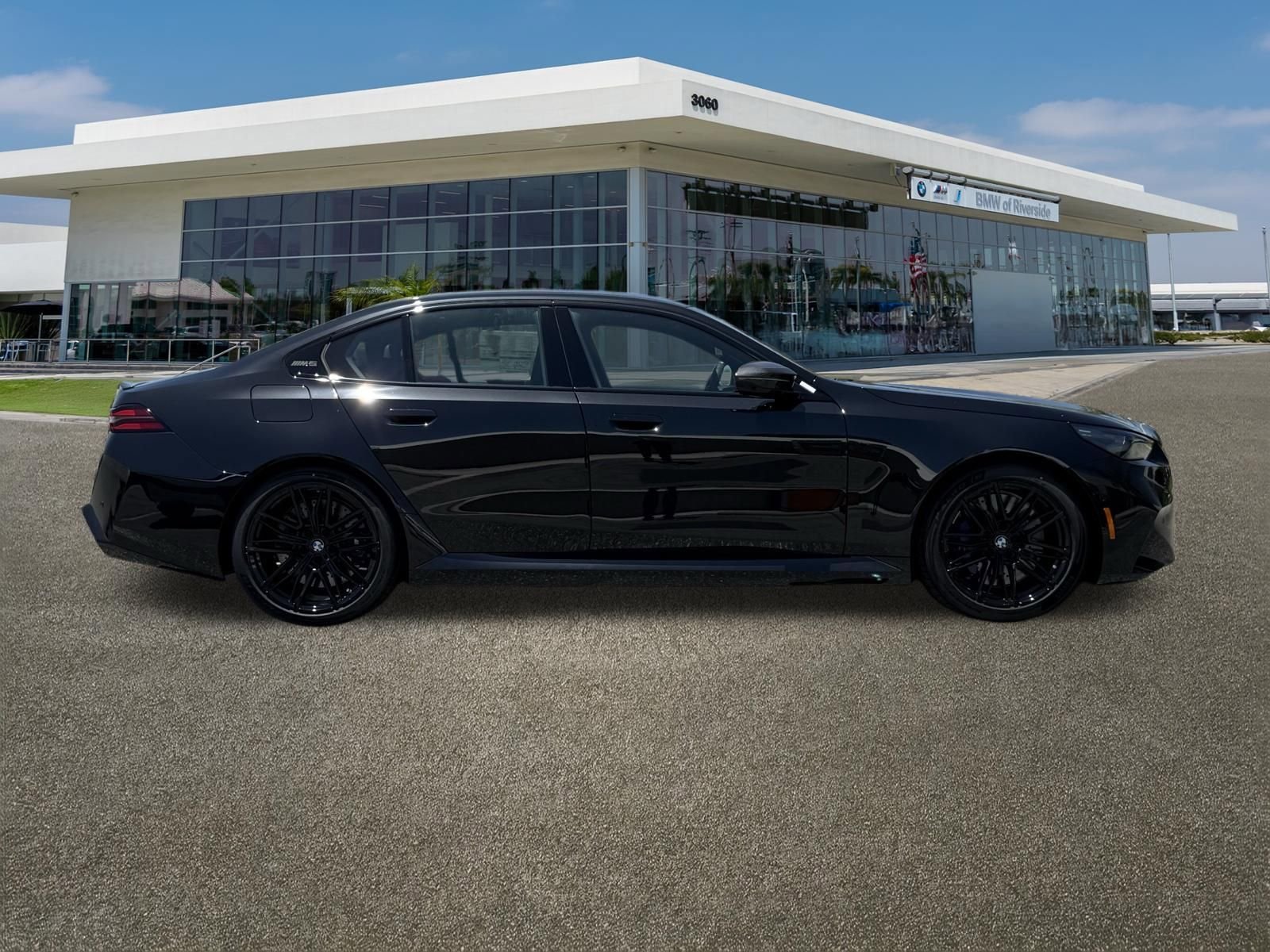 New 2027 BMW M5 w/ Carbon Package AWD/4WD image 12