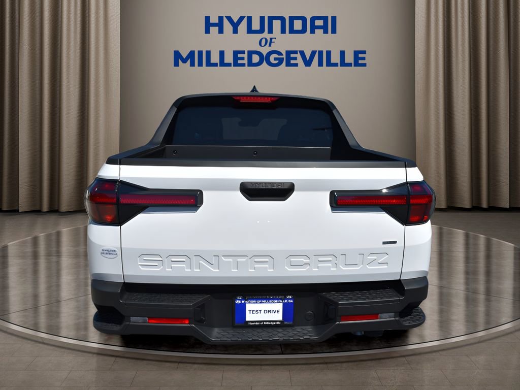 New 2025 Hyundai Santa Cruz SE image 4