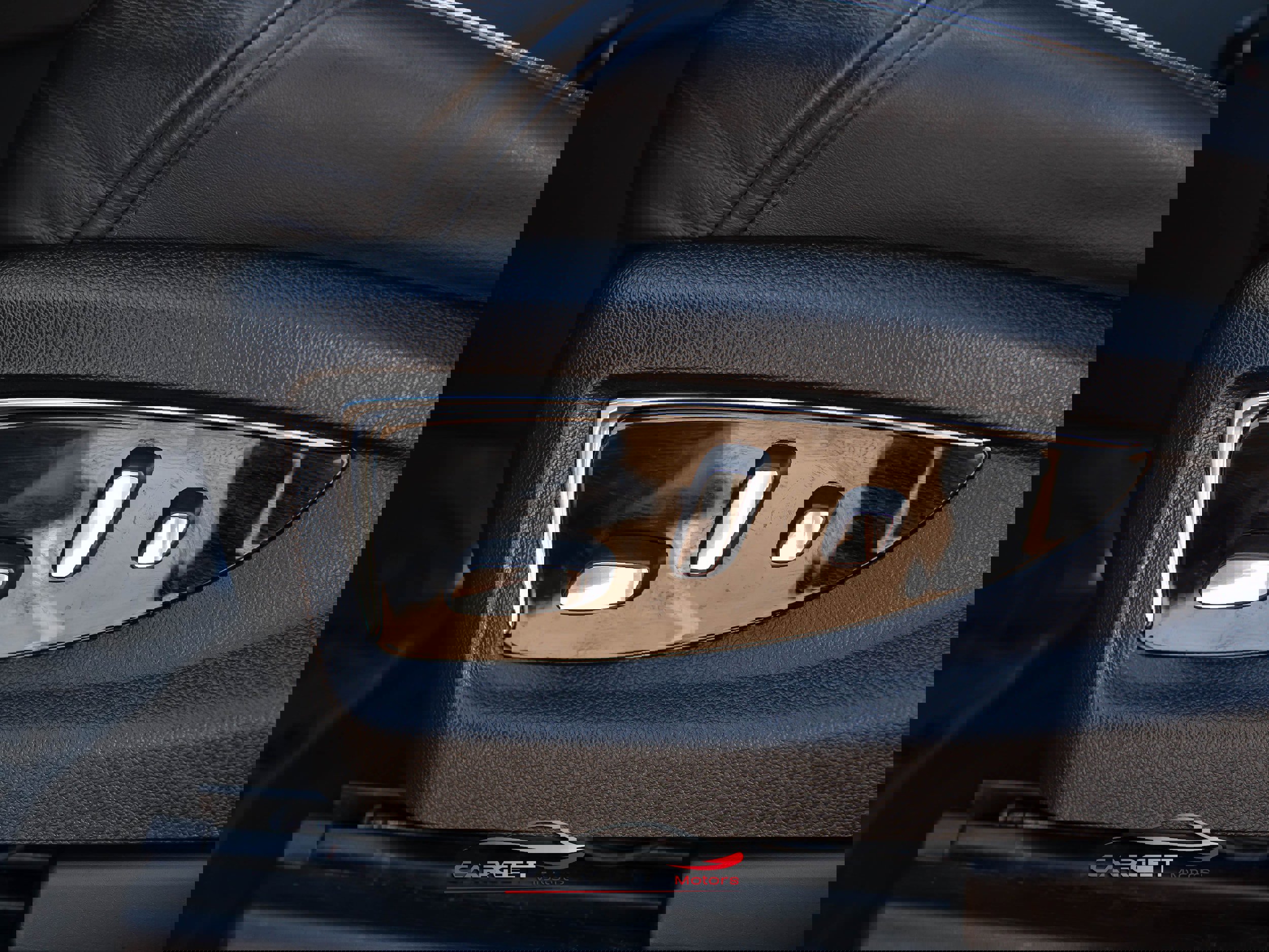 Used 2020 Cadillac Escalade Premium Luxury image 37