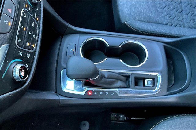 Used 2024 Chevrolet Equinox LT w/ LPO, Floor Liner Package image 18