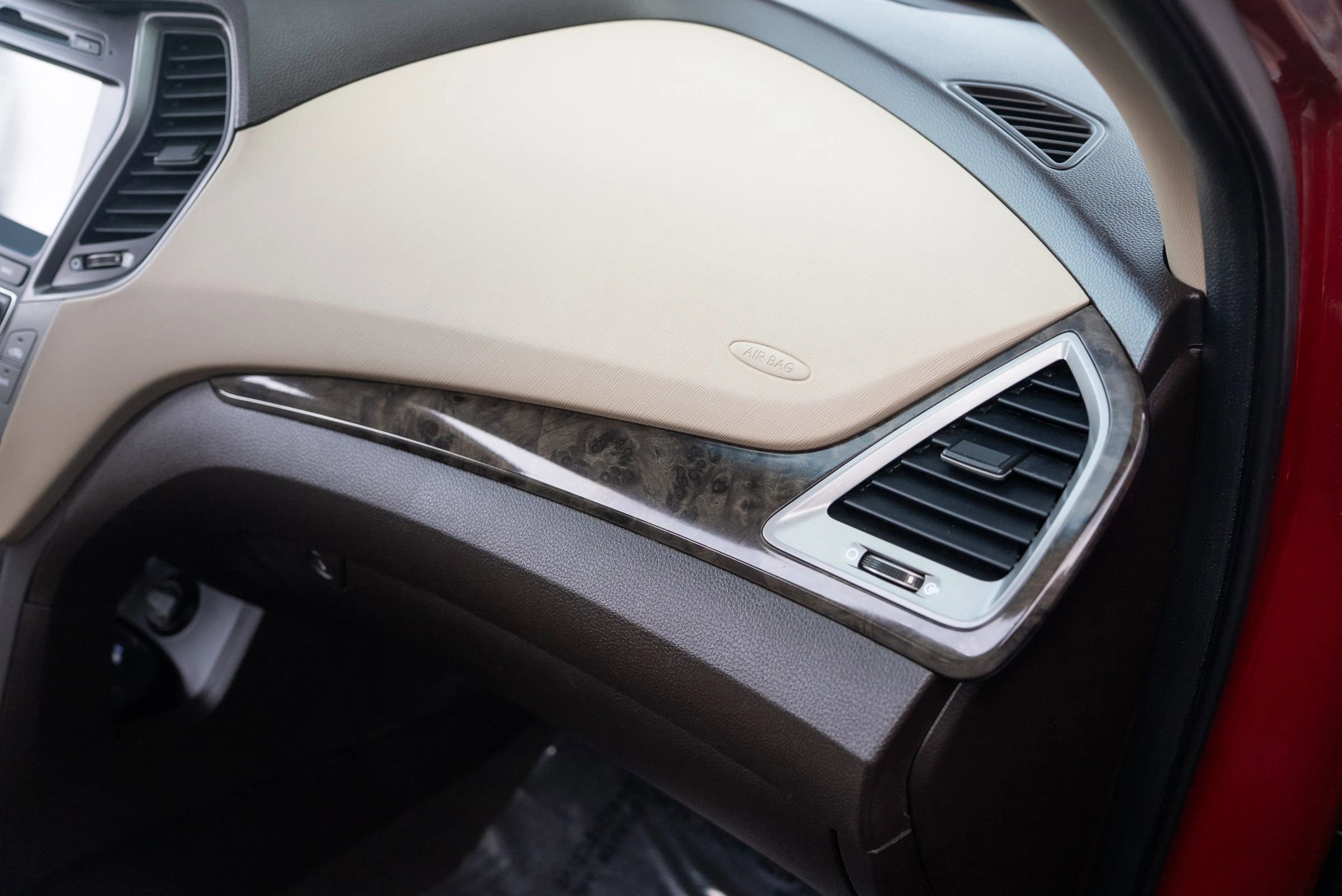 Used 2017 Hyundai Santa Fe Sport w/ 2.0T Ultimate Tech Package 05 image 16