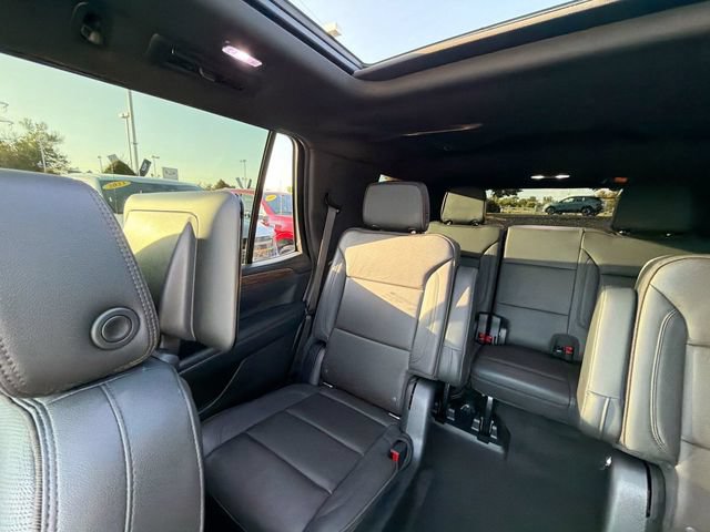 Used 2021 Chevrolet Tahoe High Country AWD/4WD image 13