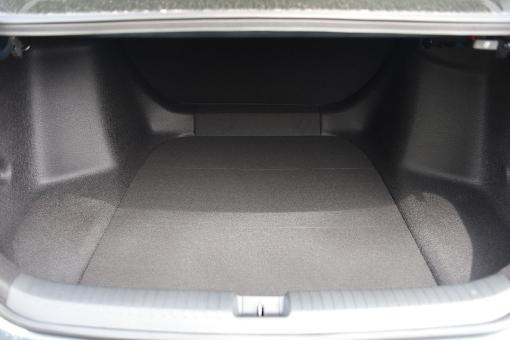 New 2026 Honda Accord LX image 7