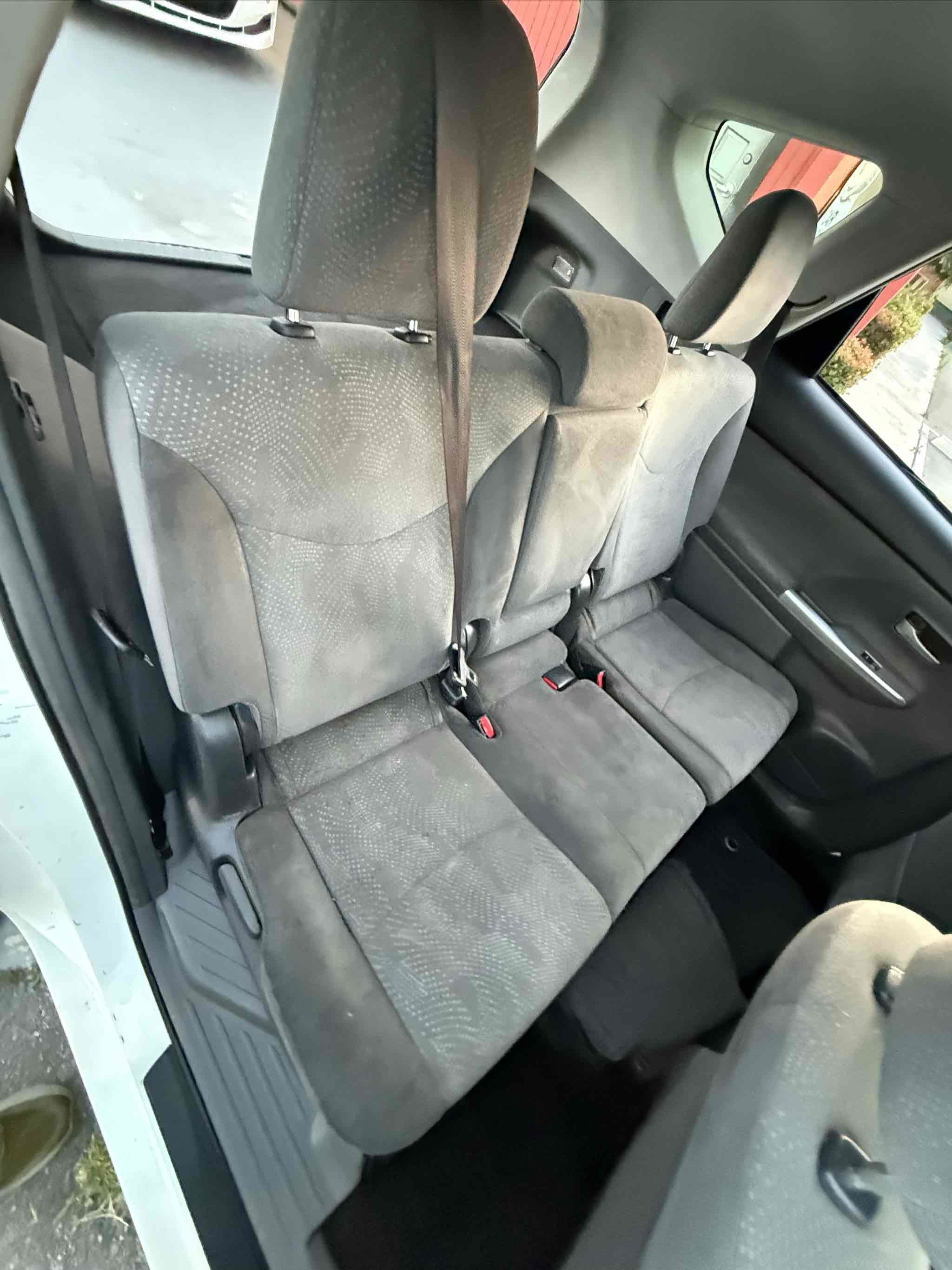 Used 2014 Toyota Prius V Two FWD image 31
