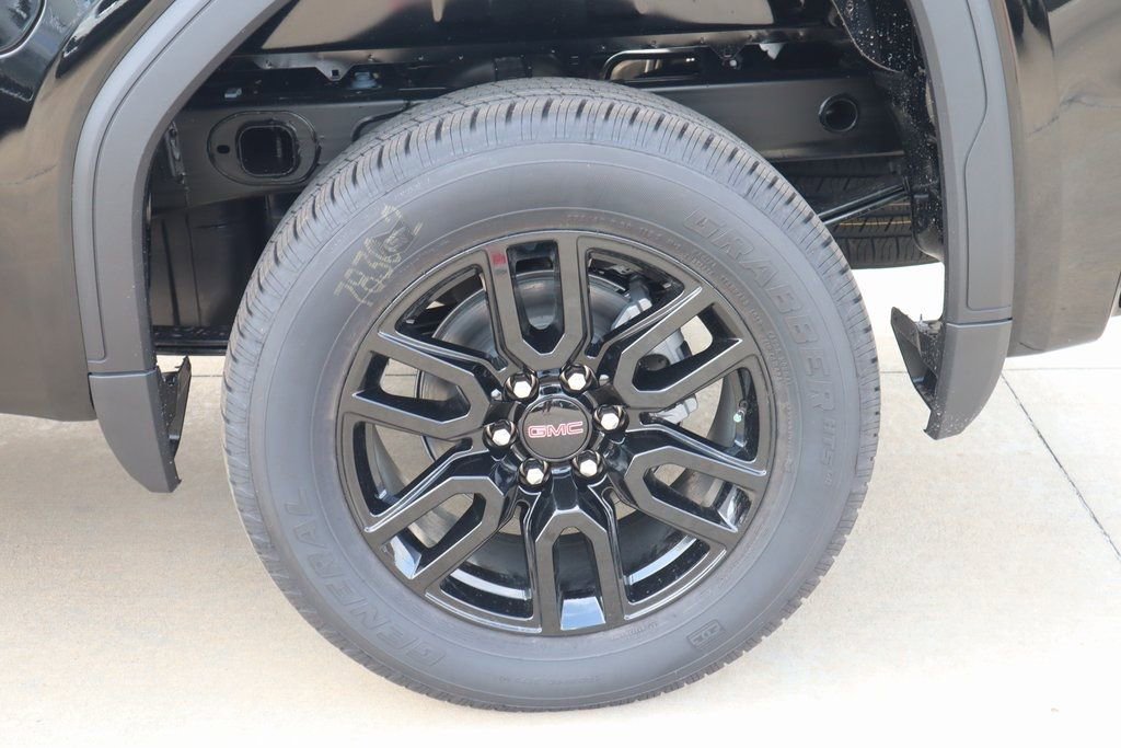 New 2026 GMC Sierra 1500 Elevation image 18