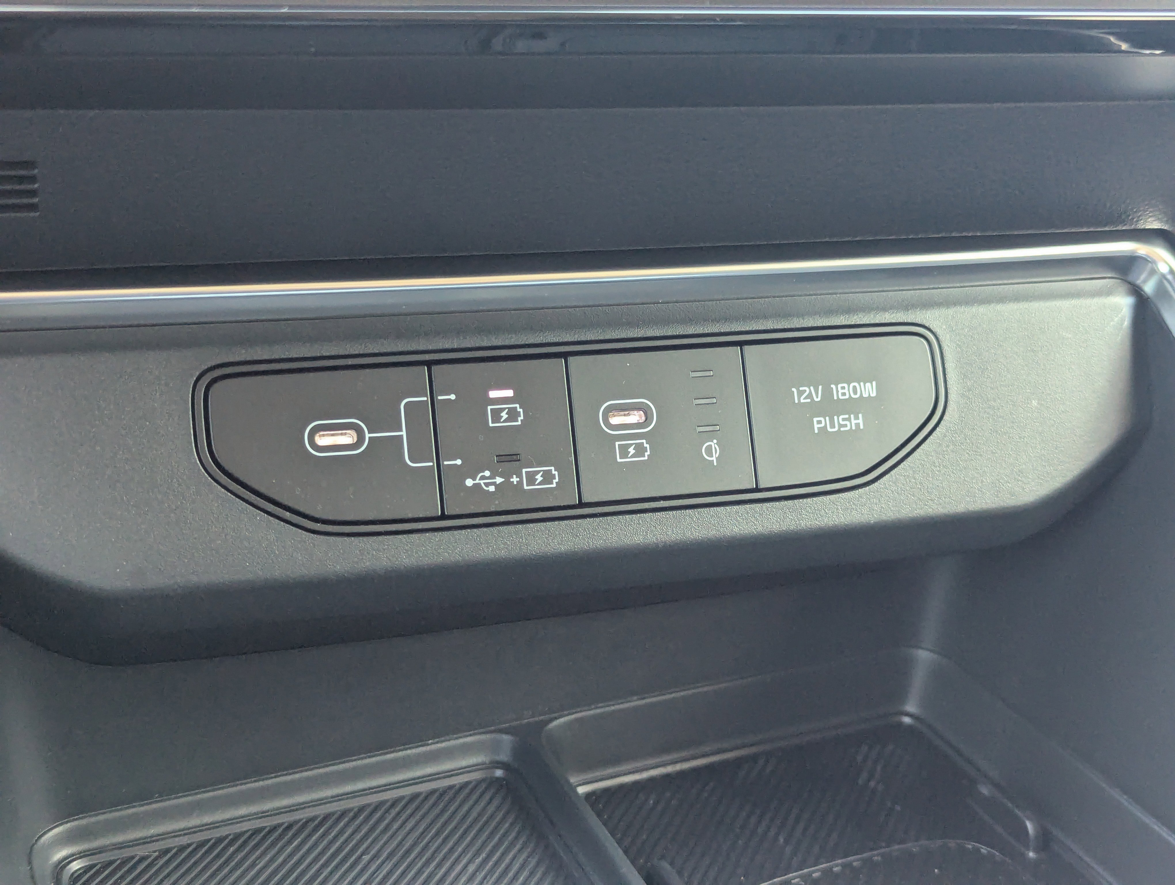 New 2025 Kia Carnival SX Prestige image 27