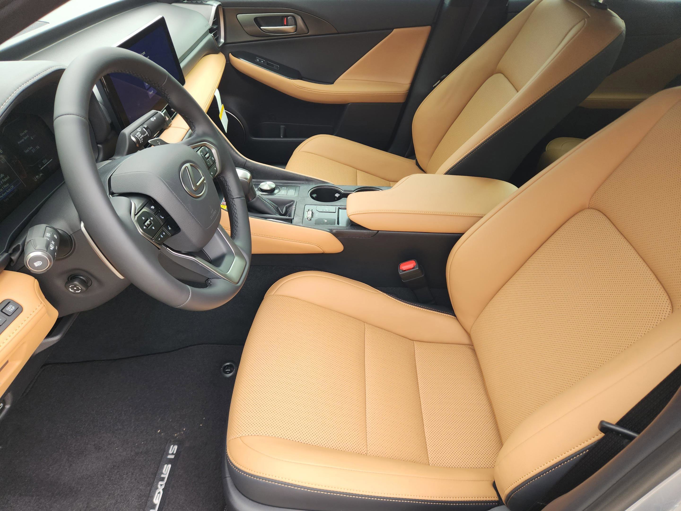 New 2026 Lexus IS 350 F Sport RWD image 5