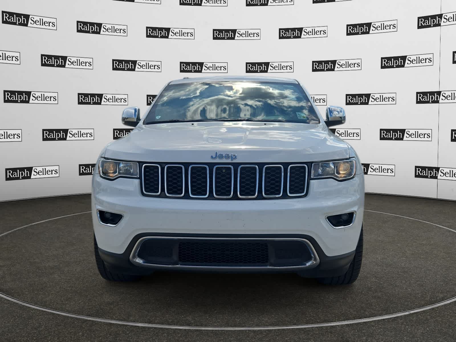 Used 2020 Jeep Grand Cherokee Limited RWD image 8