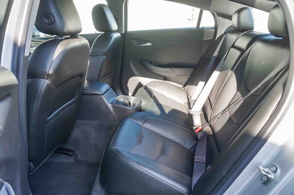 Used 2017 Chevrolet Volt Premier w/ Driver Confidence II Package FWD image 20