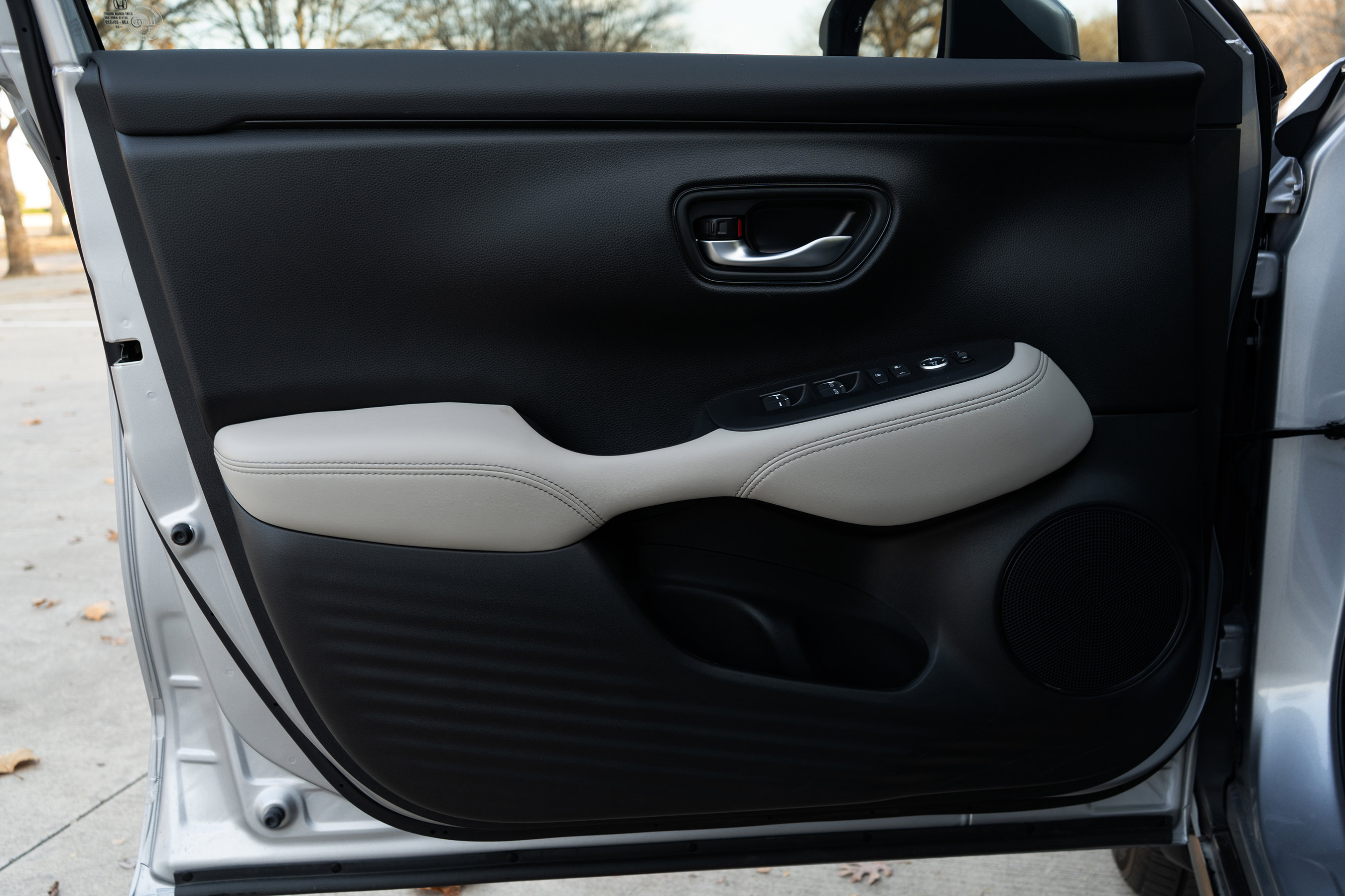 Used 2026 Honda HR-V EX-L image 37