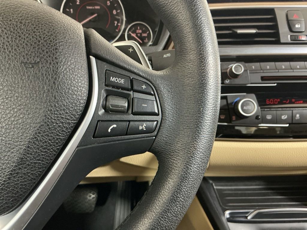 Used 2018 BMW 330e w/ Convenience Package image 13