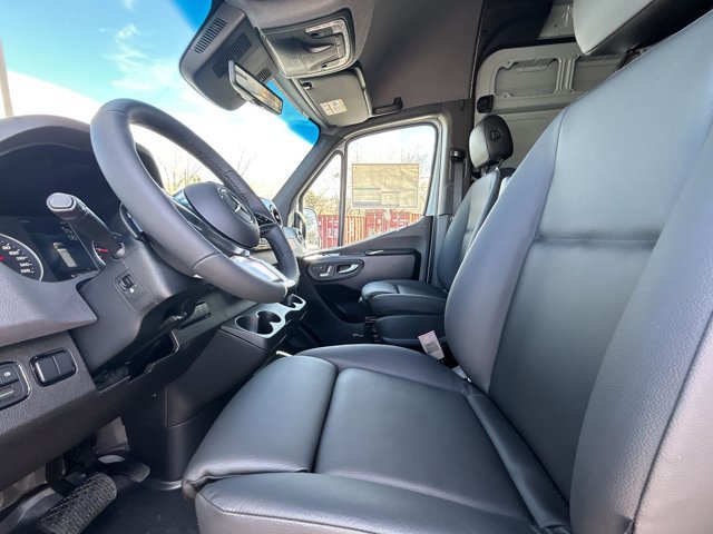 Certified 2026 Mercedes-Benz Sprinter 2500 image 4