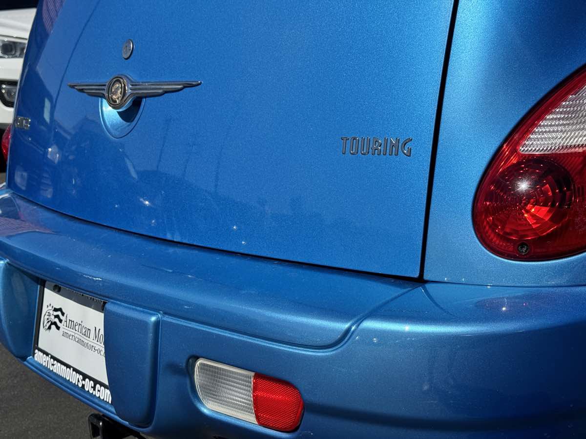 Used 2008 Chrysler PT Cruiser Touring FWD image 16