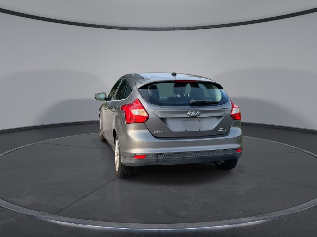 Used 2012 Ford Focus SEL FWD image 7