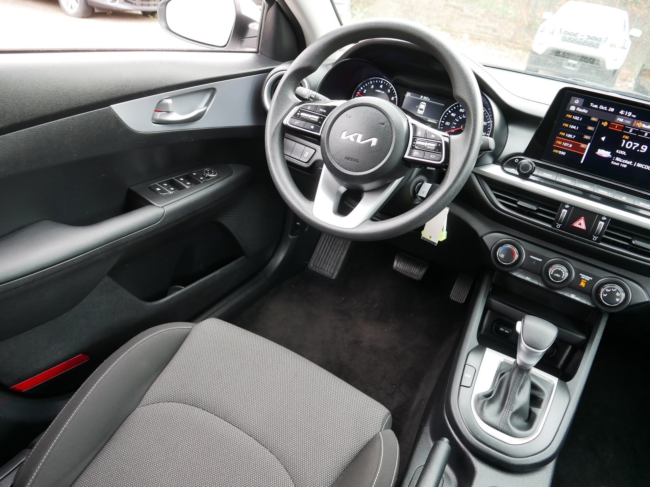 Certified 2024 Kia Forte LXS image 9