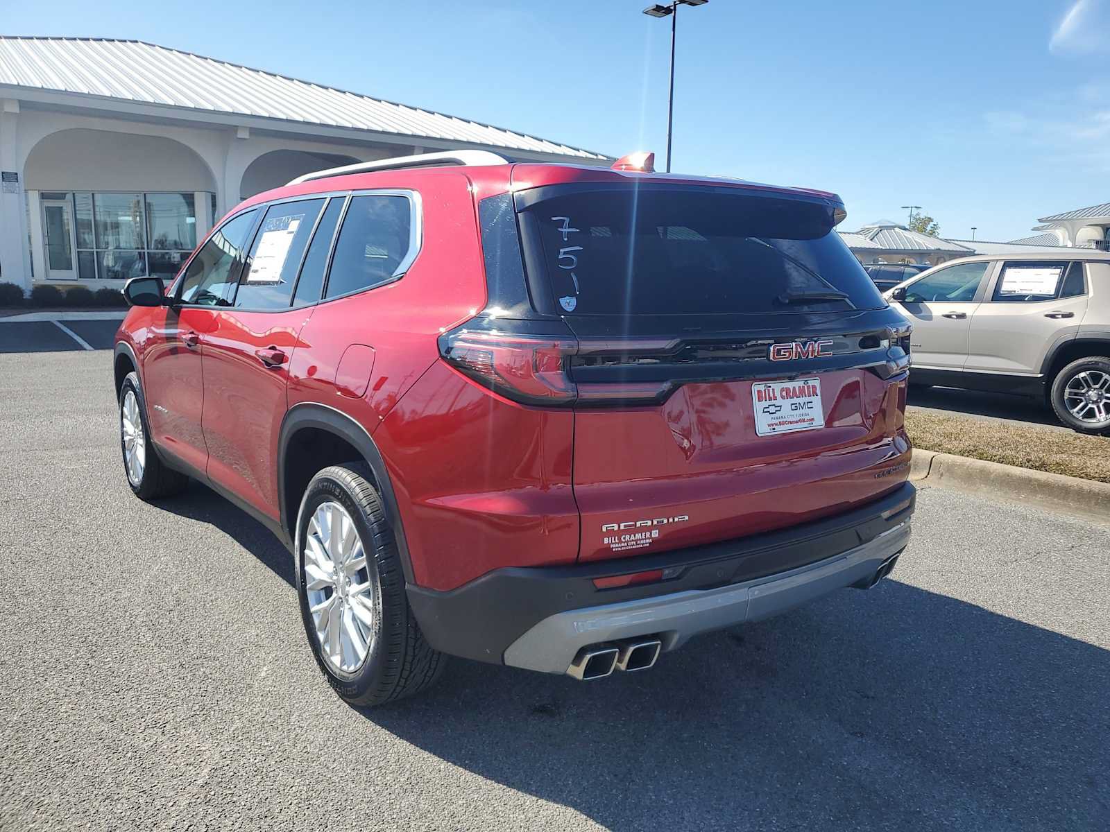 New 2025 GMC Acadia Elevation w/ Elevation Premium Package FWD image 3