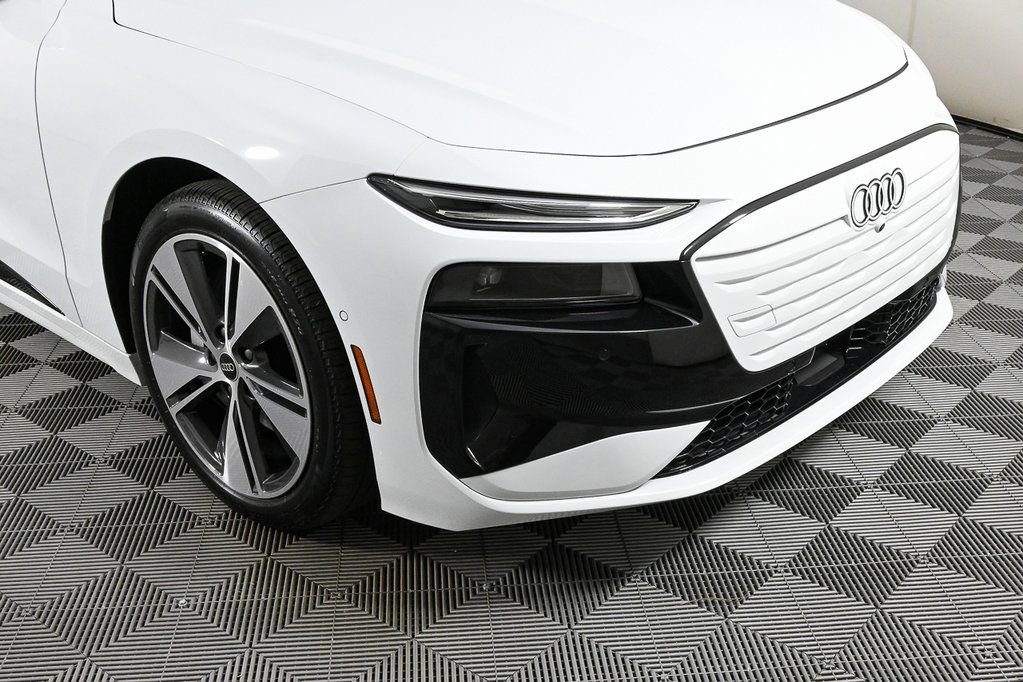 New 2025 Audi A6 e-tron Premium image 37