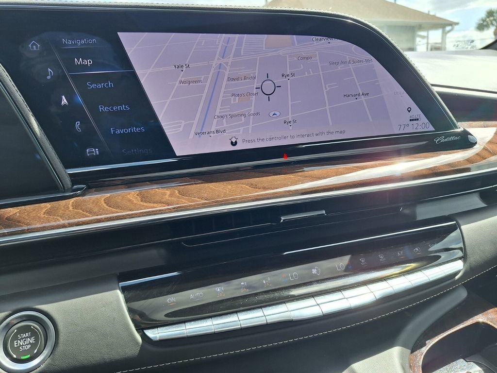 Certified 2023 Cadillac Escalade ESV Sport Platinum w/ Heavy-Duty Trailer Package image 24