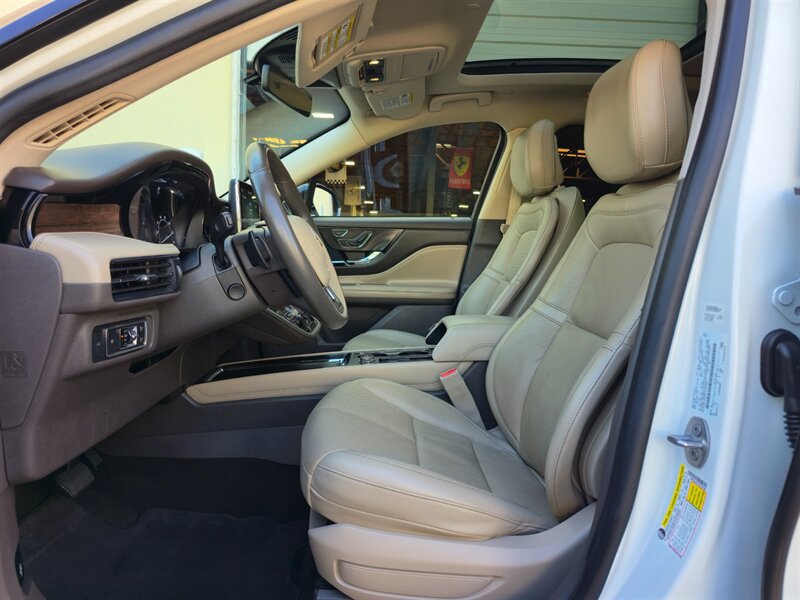 Used 2020 Lincoln Corsair Reserve w/ Equipment Group 201A FWD image 14