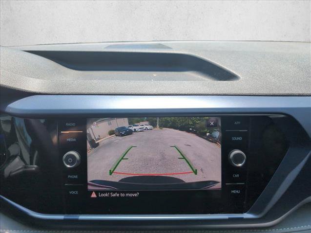 Used 2024 Volkswagen Taos SE FWD image 13