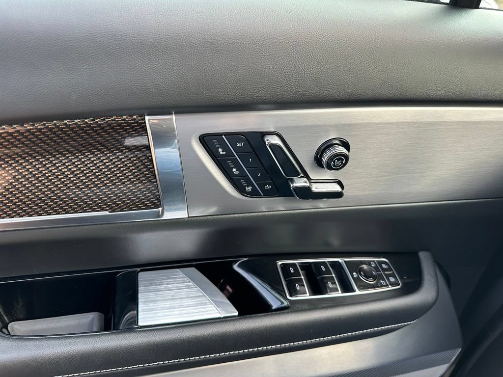 Certified 2026 Cadillac Vistiq Luxury AWD/4WD image 23