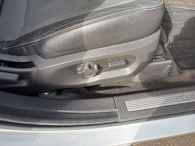 Used 2014 Ford Flex Limited w/ Appearance Package image 40