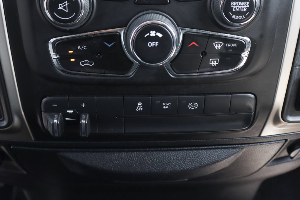 Used 2014 RAM 3500 Big Horn AWD/4WD image 40