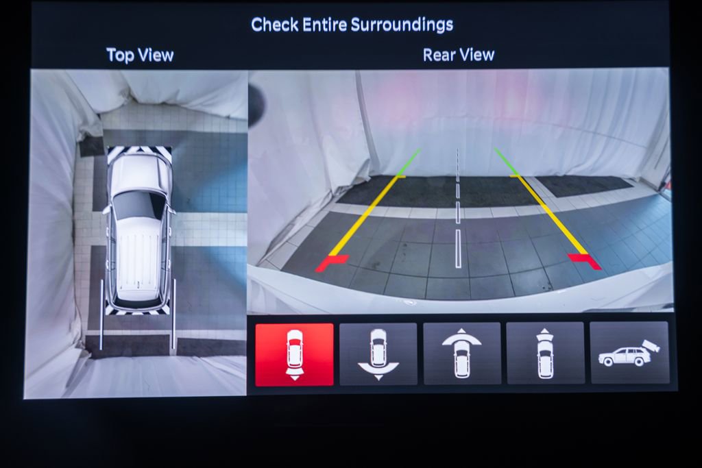 New 2025 Jeep Grand Cherokee L Limited w/ Luxury Tech Group II image 43