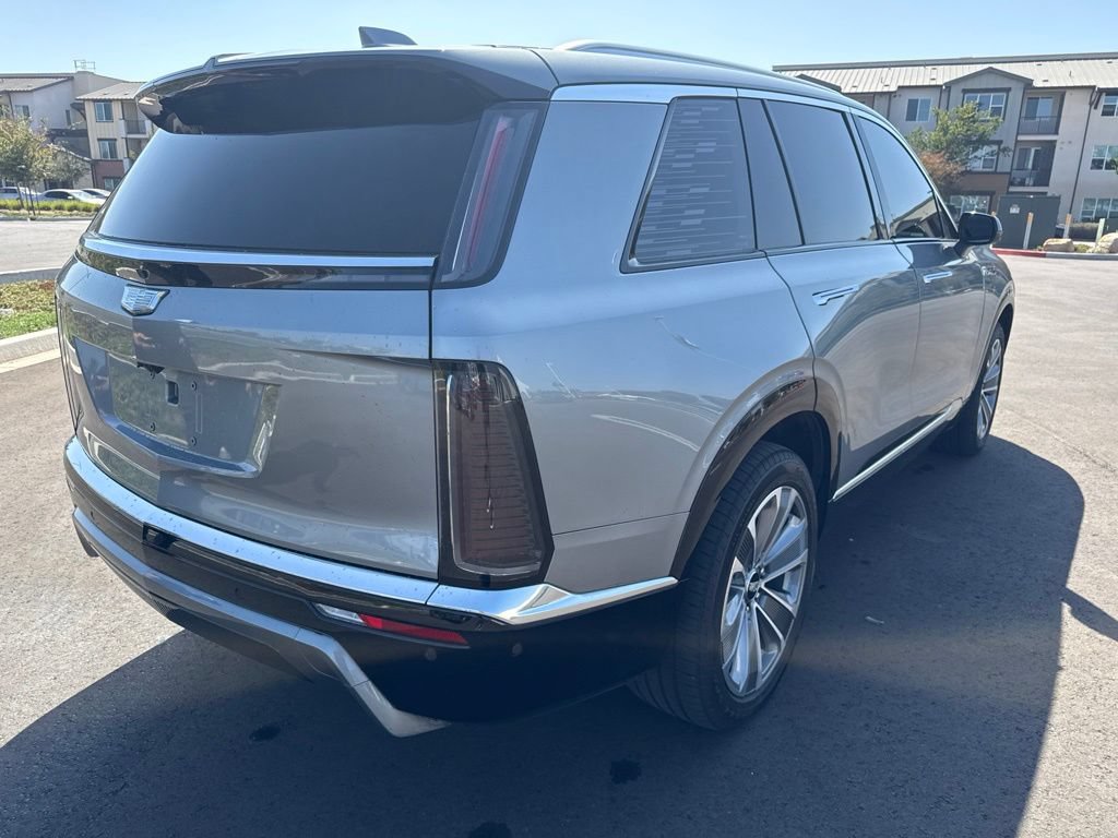 Used 2026 Cadillac Vistiq Luxury AWD/4WD image 15