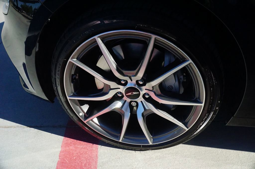 Certified 2026 Genesis G70 2.5T image 5