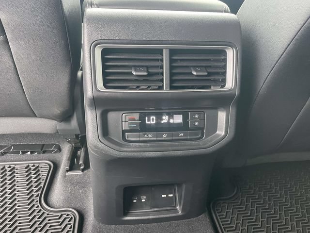 Certified 2026 Volkswagen Atlas SE FWD image 15
