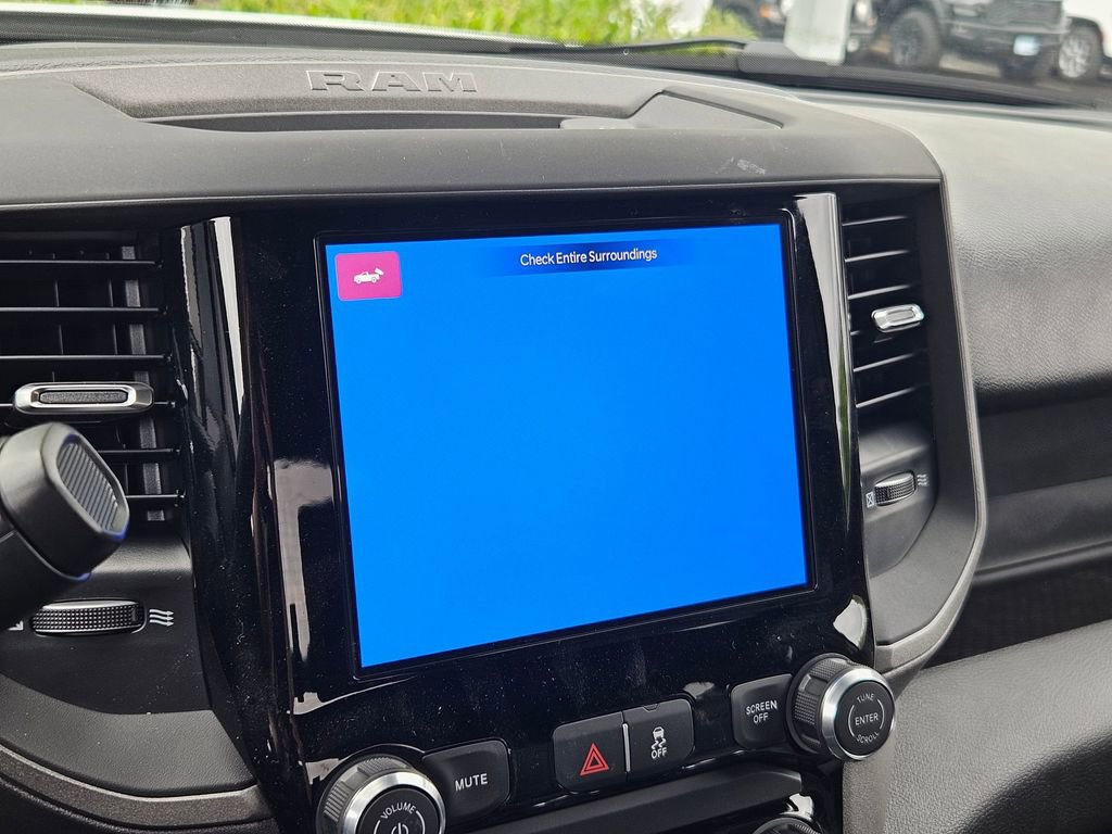 New 2026 RAM 5500 Tradesman AWD/4WD image 19