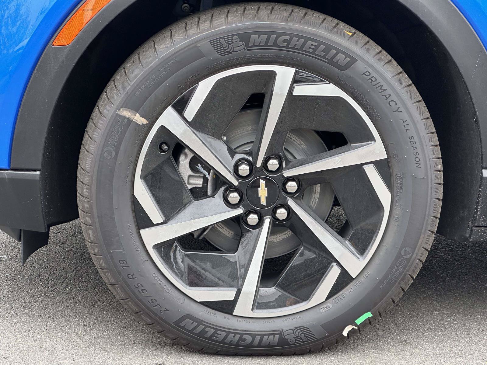 New 2026 Chevrolet Equinox EV LT AWD/4WD image 27