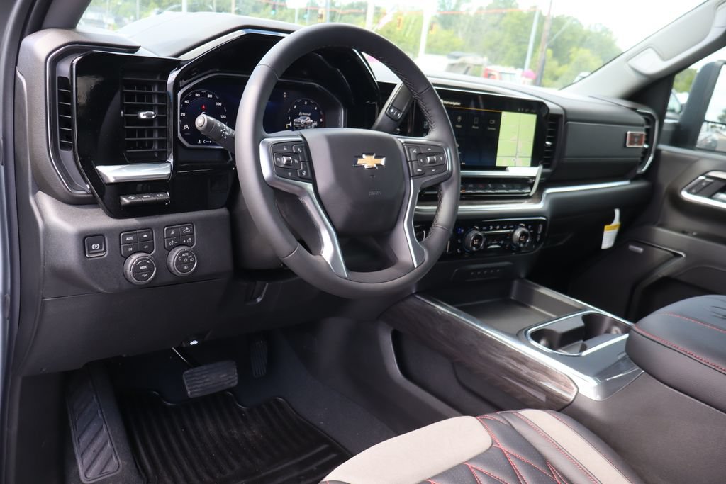New 2026 Chevrolet Silverado 3500 LTZ w/ LTZ Plus Package AWD/4WD image 8