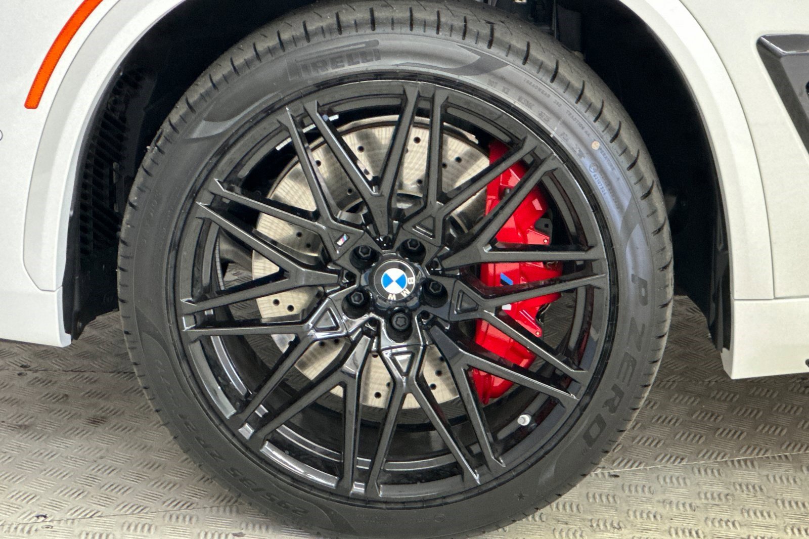 New 2026 BMW X5 M Competition w/ Executive Package image 11