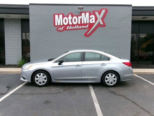 Used 2015 Subaru Legacy 2.5i AWD/4WD image 1