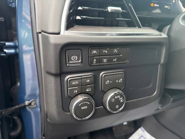 New 2026 Chevrolet Tahoe LS w/ LS Custom Edition AWD/4WD image 18