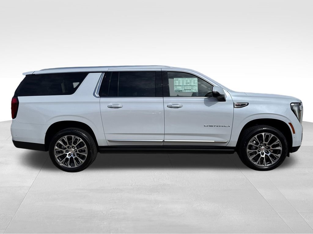 New 2026 GMC Yukon XL Denali AWD/4WD image 9