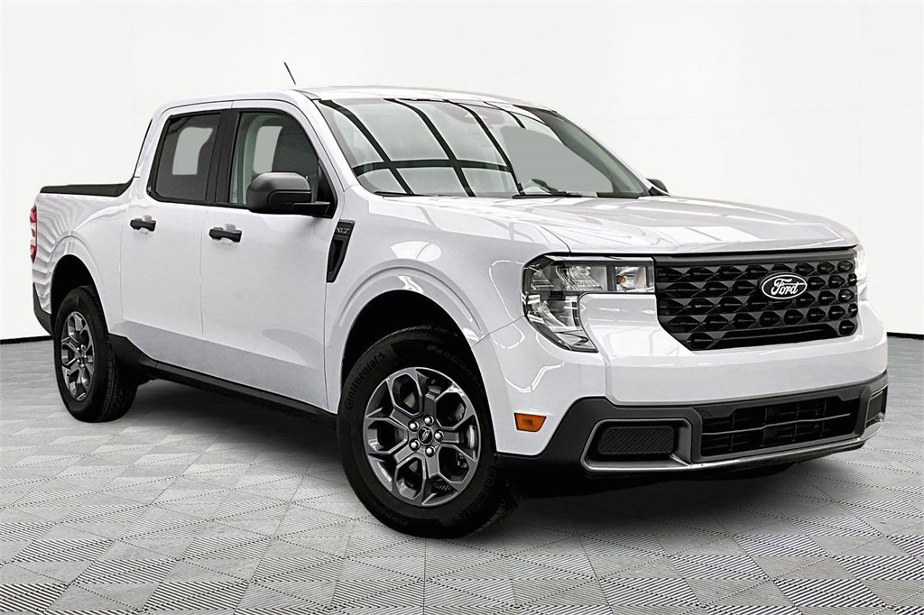 Used 2025 Ford Maverick XLT image 12