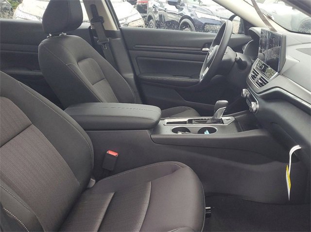 New 2025 Nissan Altima 2.5 SV w/ SV Special Edition Package image 28