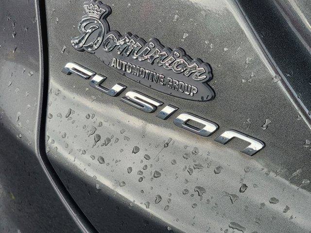 Used 2016 Ford Fusion SE FWD image 6