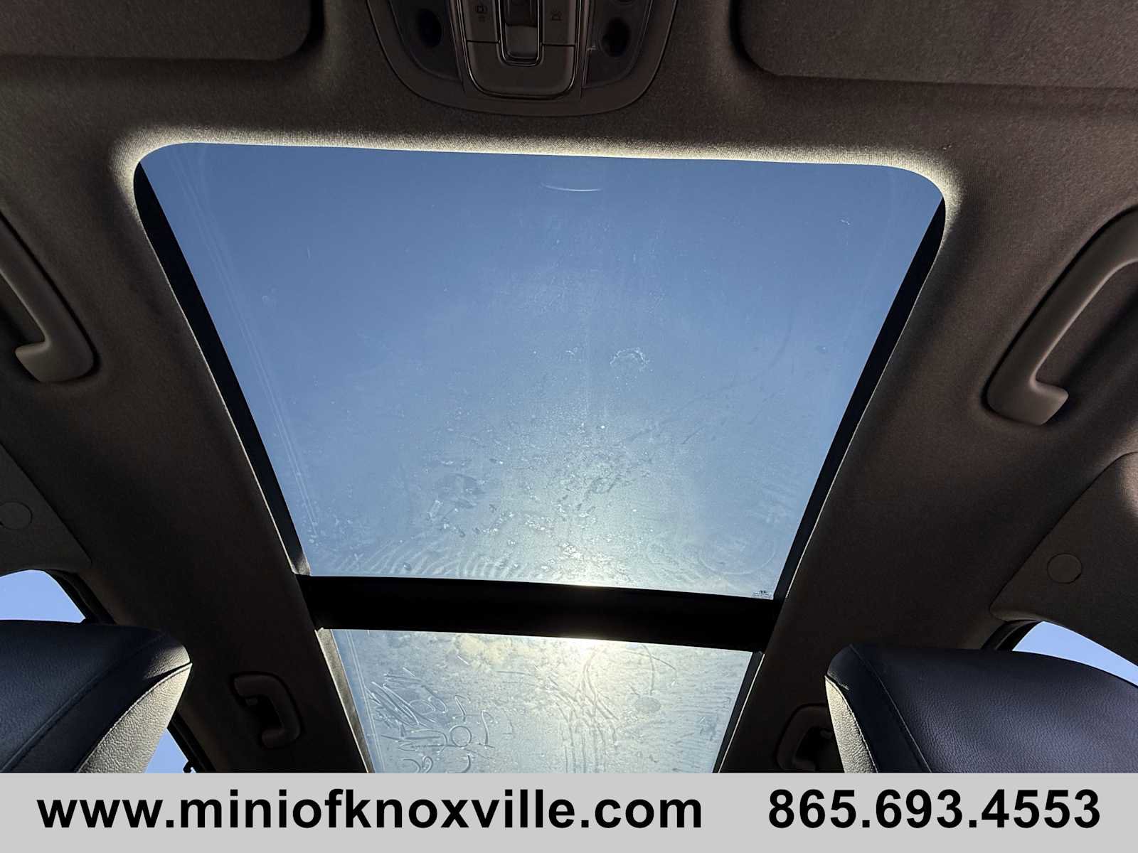 Used 2019 Hyundai Santa Fe AWD image 30