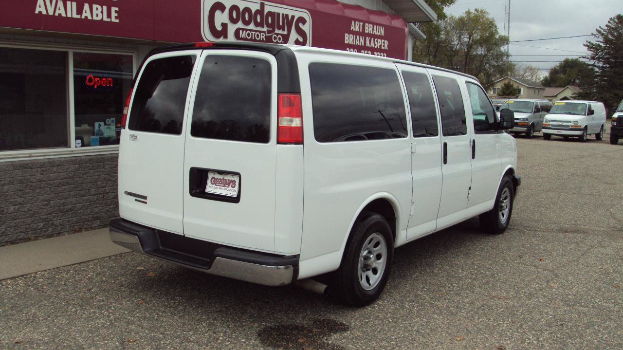 Used 2014 Chevrolet Express 1500 LT w/ LT Preferred Equipment Group AWD/4WD image 7