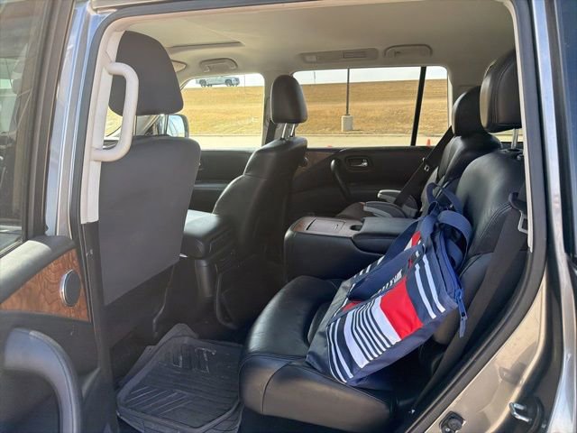 Used 2021 Nissan Armada SL w/ Captain's Chairs Package image 10