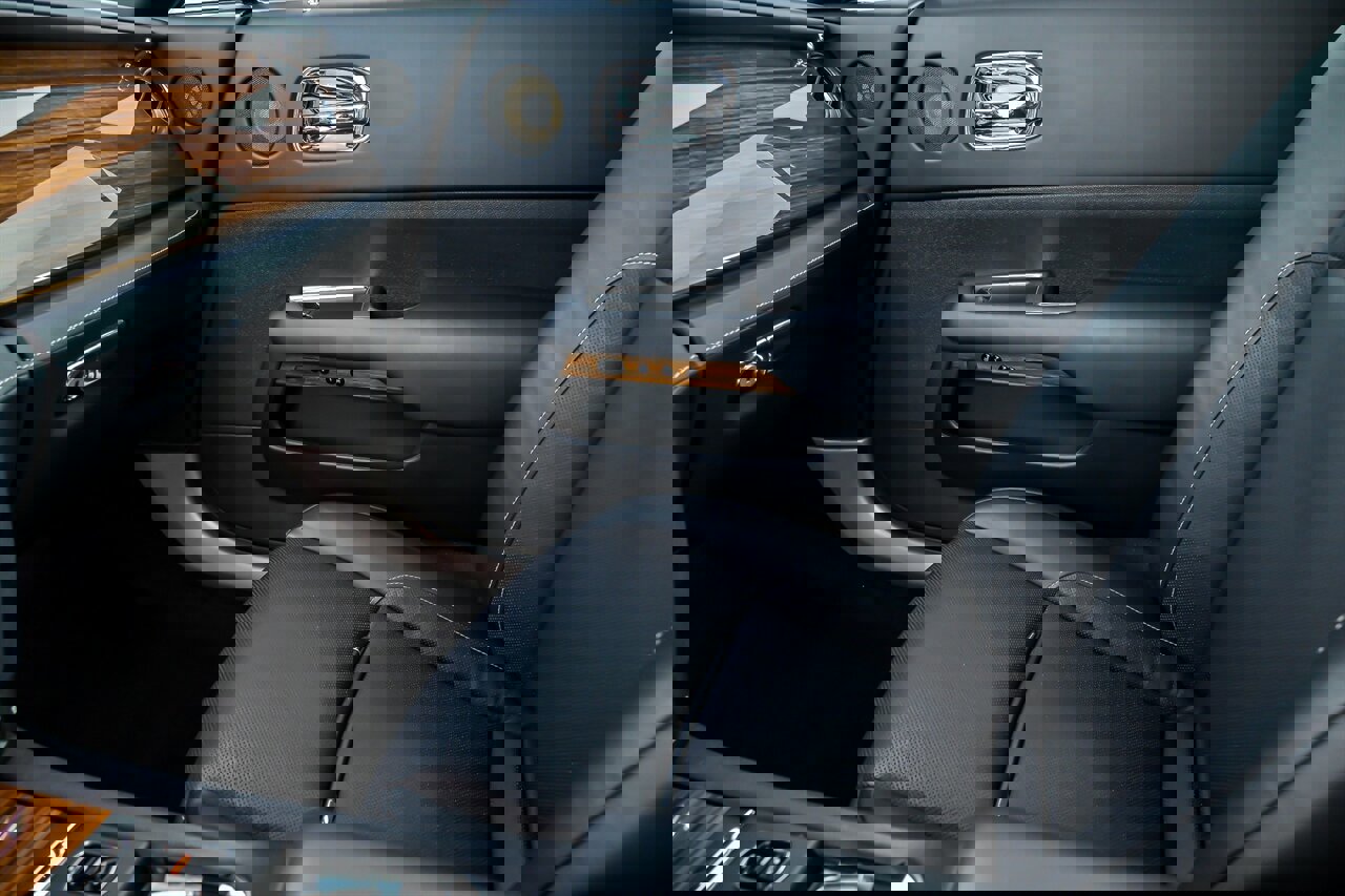 Used 2014 Rolls-Royce Wraith image 43