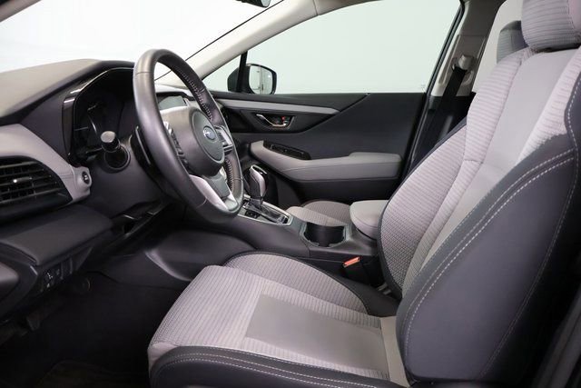 Certified 2025 Subaru Outback Premium image 9