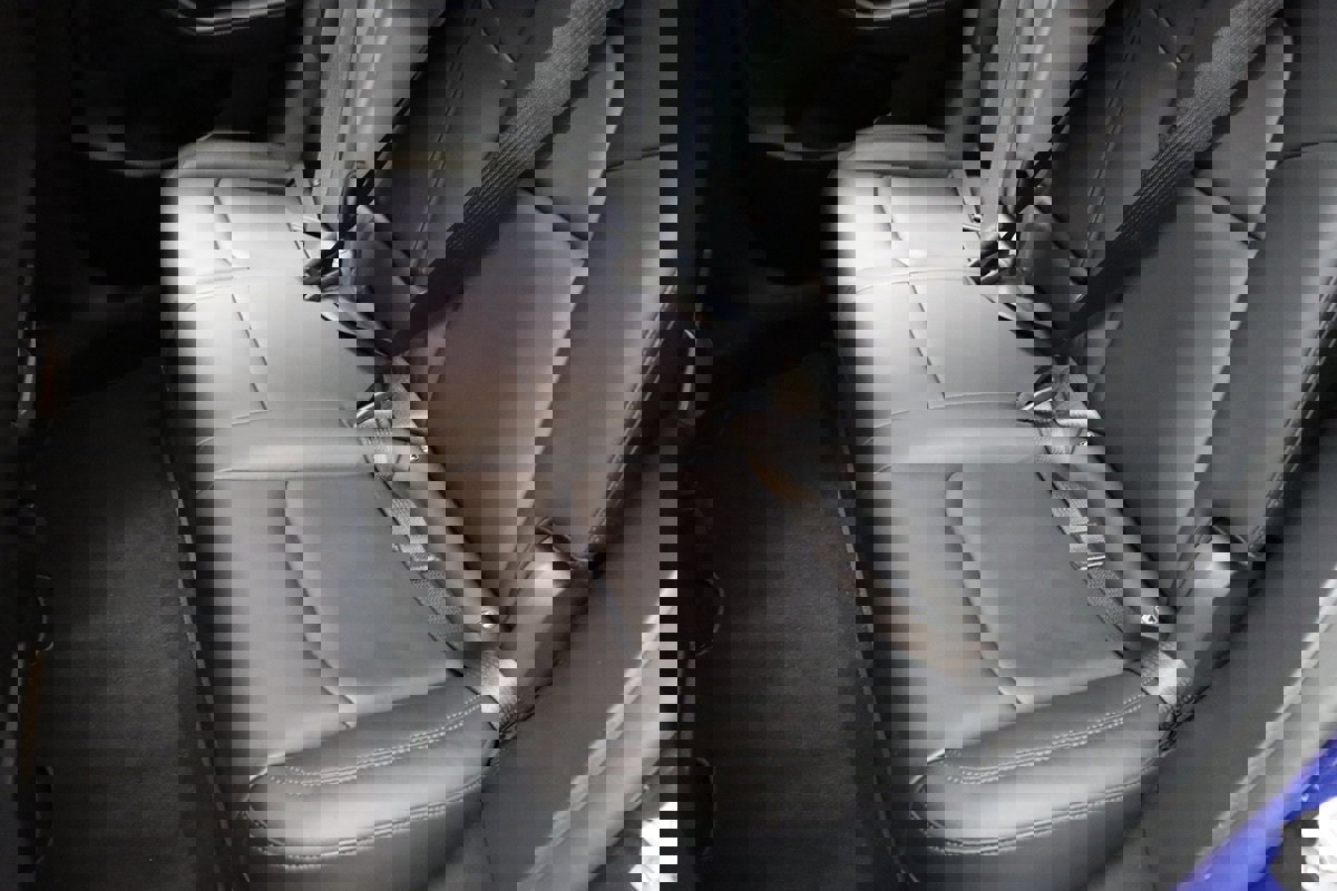 Used 2024 Tesla Model Y Performance image 35