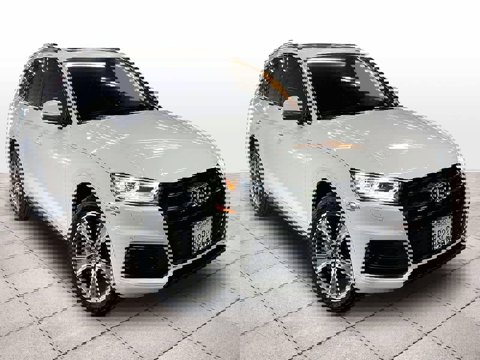 Used 2020 Audi Q5 Prestige w/ Prestige Package image 2